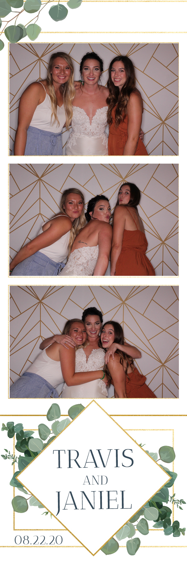 Jacquie & Dennis’ Wedding | View more photos from the event at gallery.photoboothbillings.com/u/PhotoBoothBillings/Jacquie-Dennis’-Wedding-0